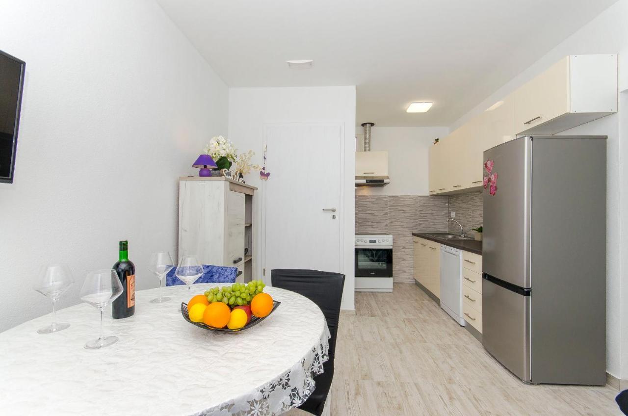 Apartment Paradise Postira Kültér fotó